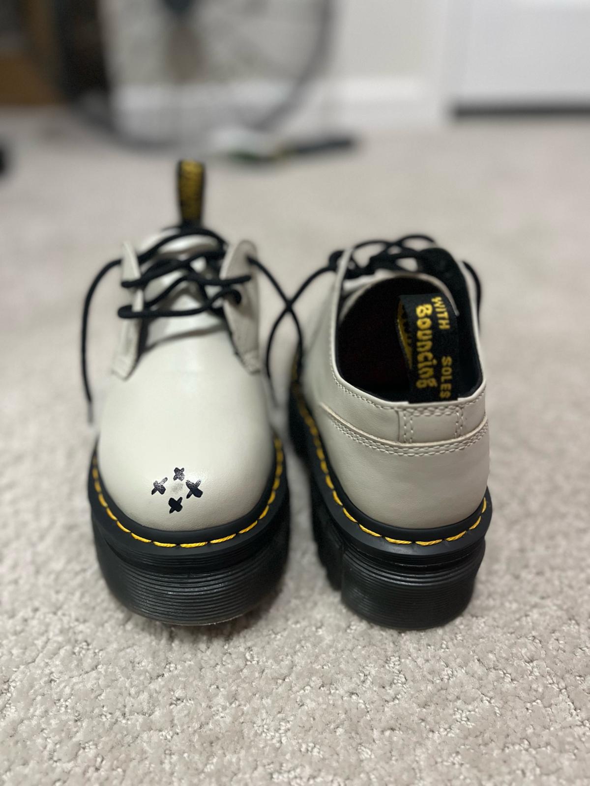 Kick rocks ft Dr Martens size 6 in women