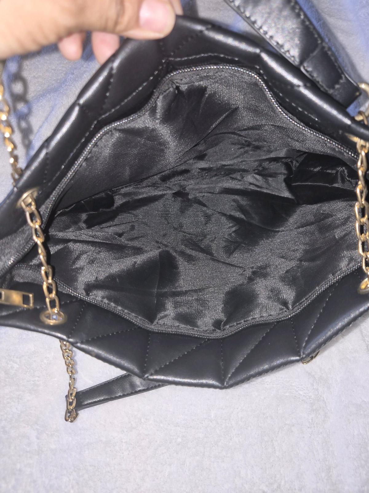 Black shoulder or crossbody meduim hang bag