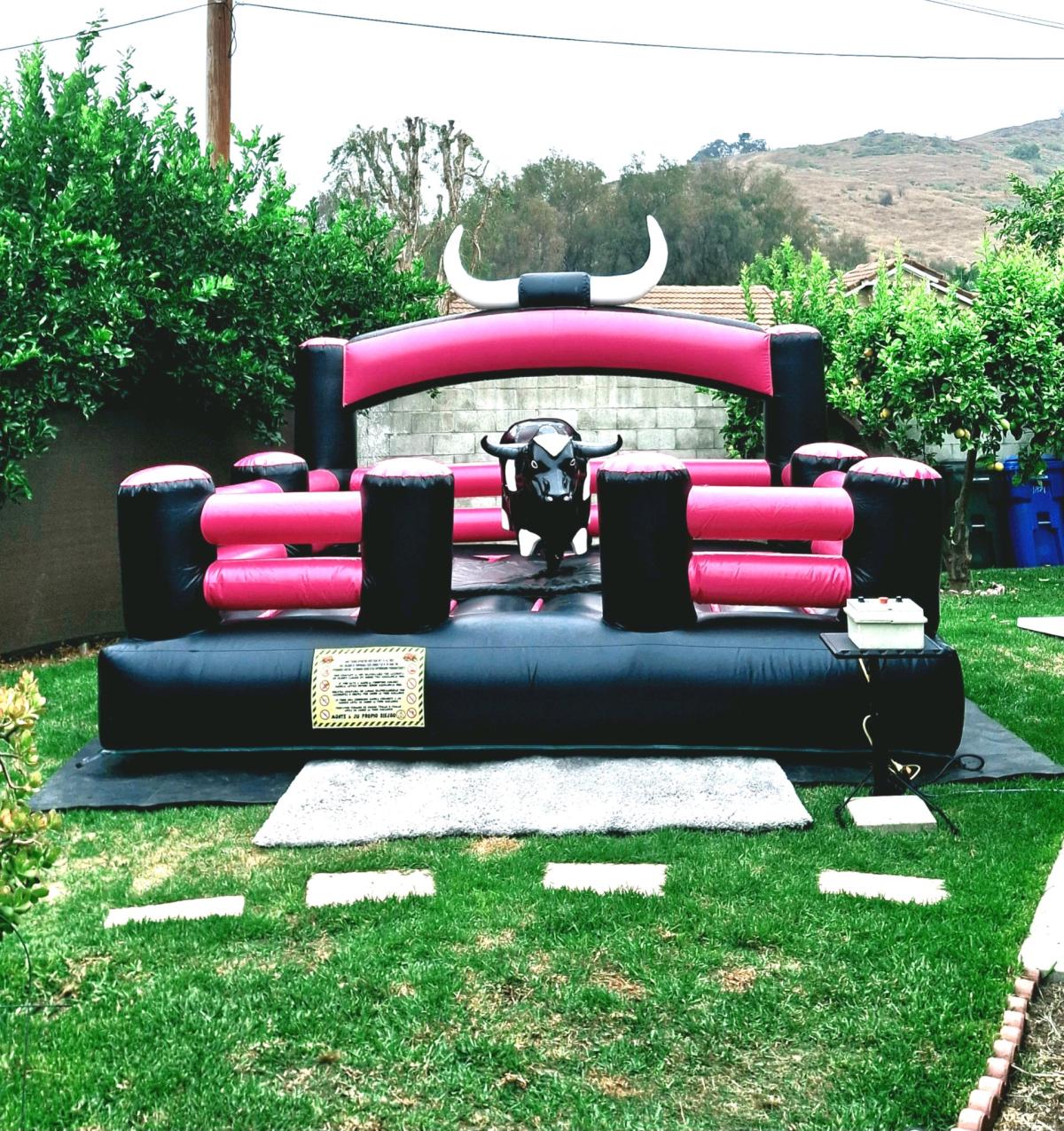 renta de toros mecnicos mechanical bull