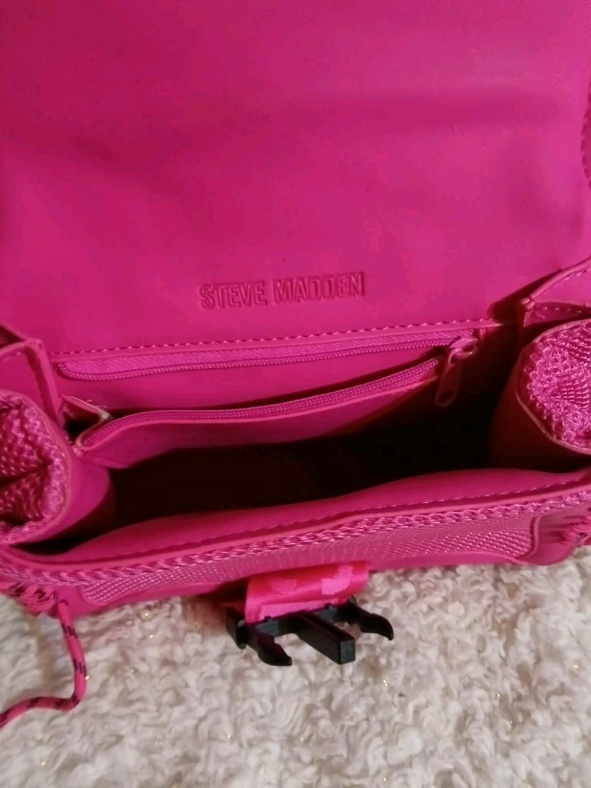 Steve Madden pink purse