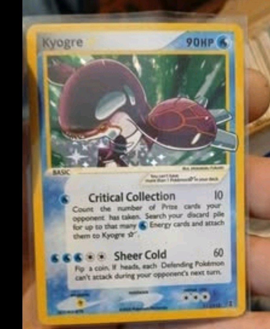 Rare holographic Pokmon trading card This Kyogre Gold Star