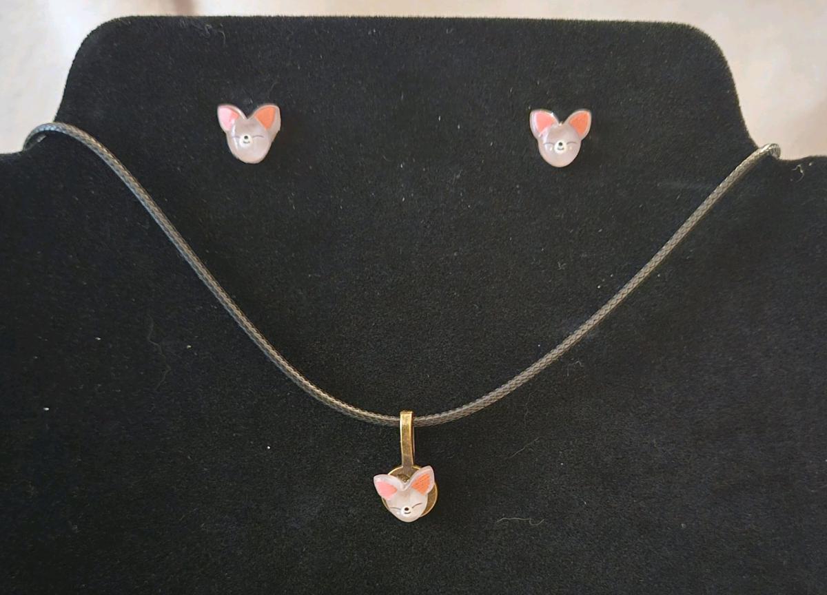 Handmade Stray Kids IN Earrings with Necklace