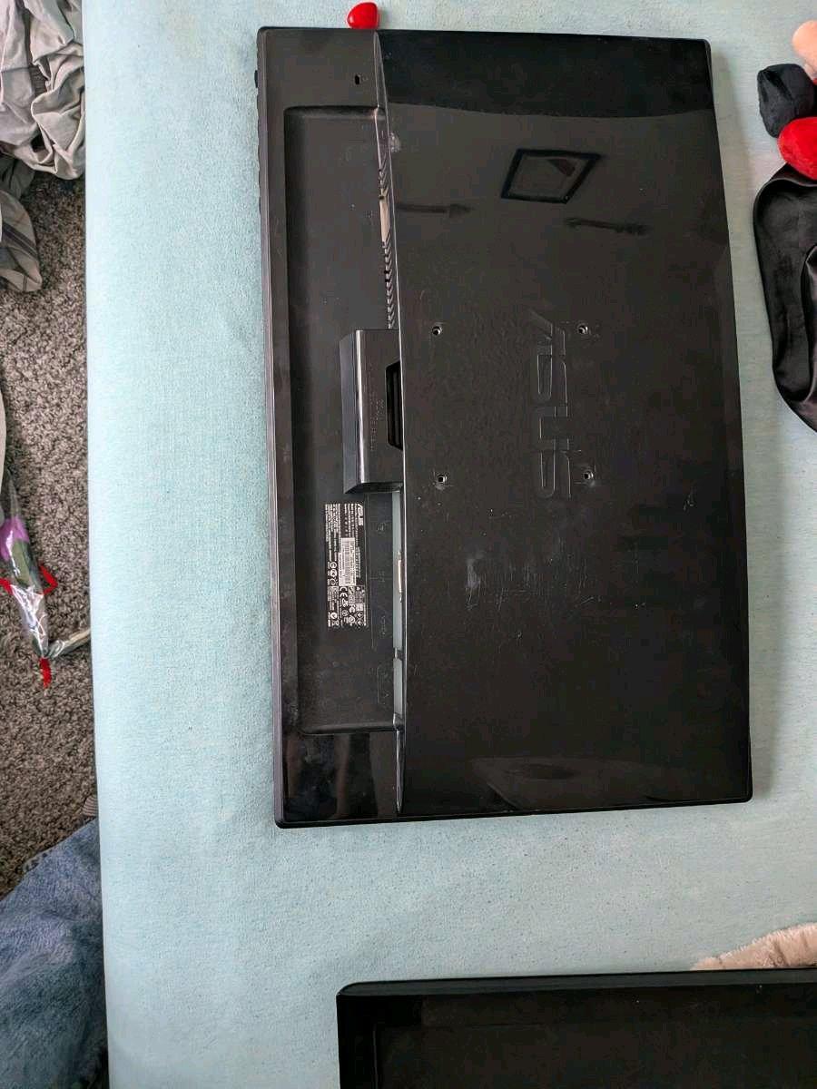 Asus Monitor 24 Inch