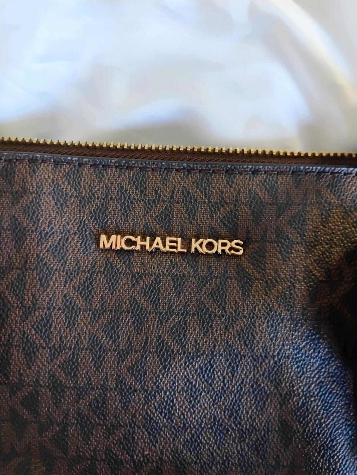 Michael Kors Voyager Medium Logo Tote Bag BrownAcorn