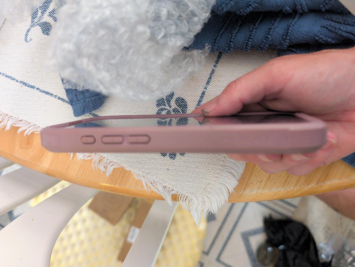 Apple iPhone 17 Lavender