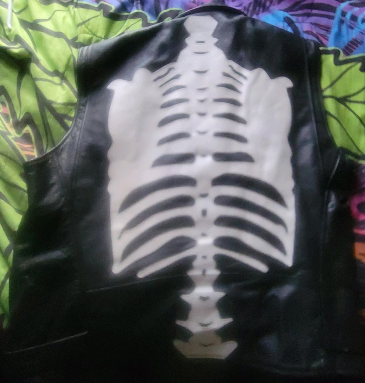 LOCAL PICKUP ONLY Sz L all leather skeleton motorcycle vest