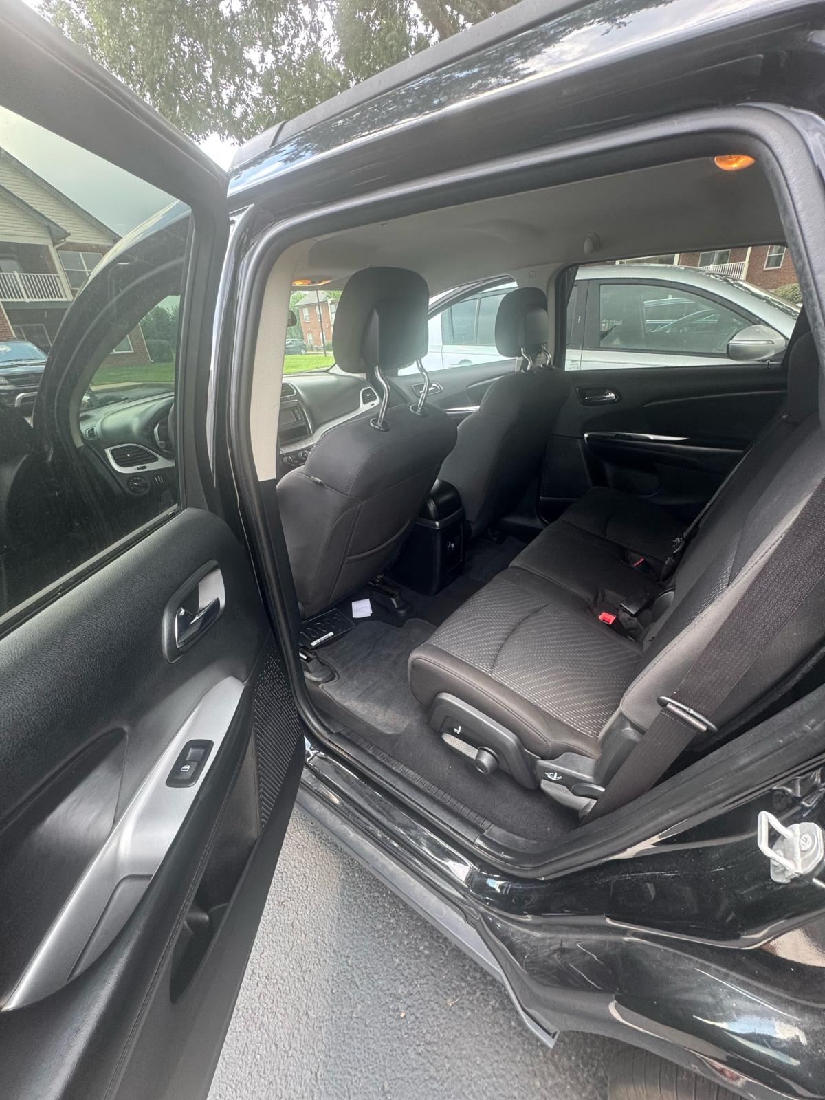 2017 dodge journey clean title