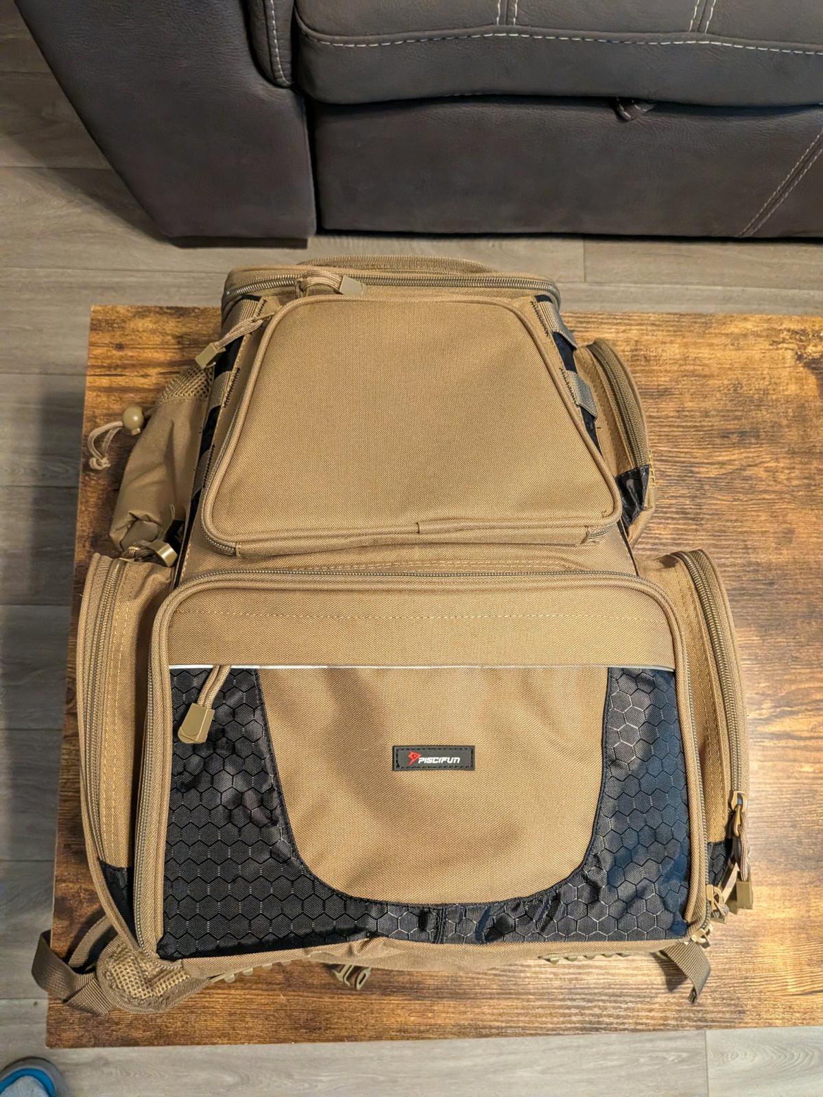Piscifun Fishing backpack