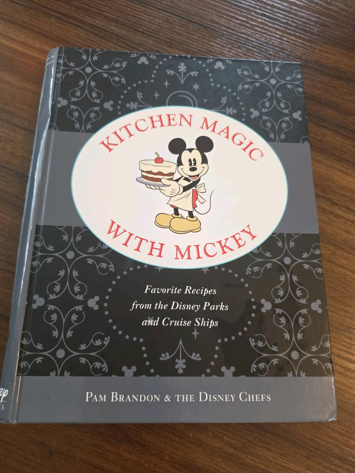Disney Kitchen Magic with Mickey 1025 x 8 in R1