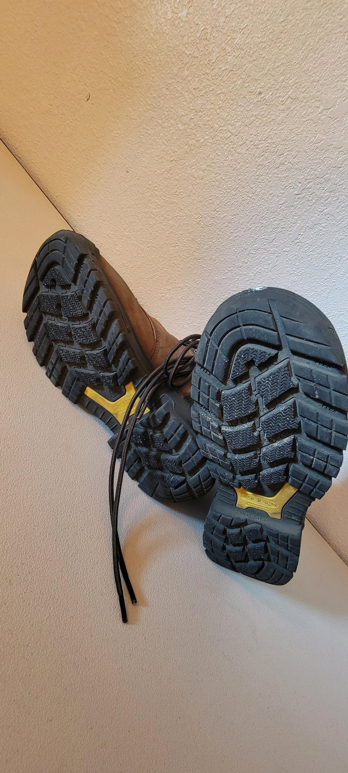 Mens Keen workboots