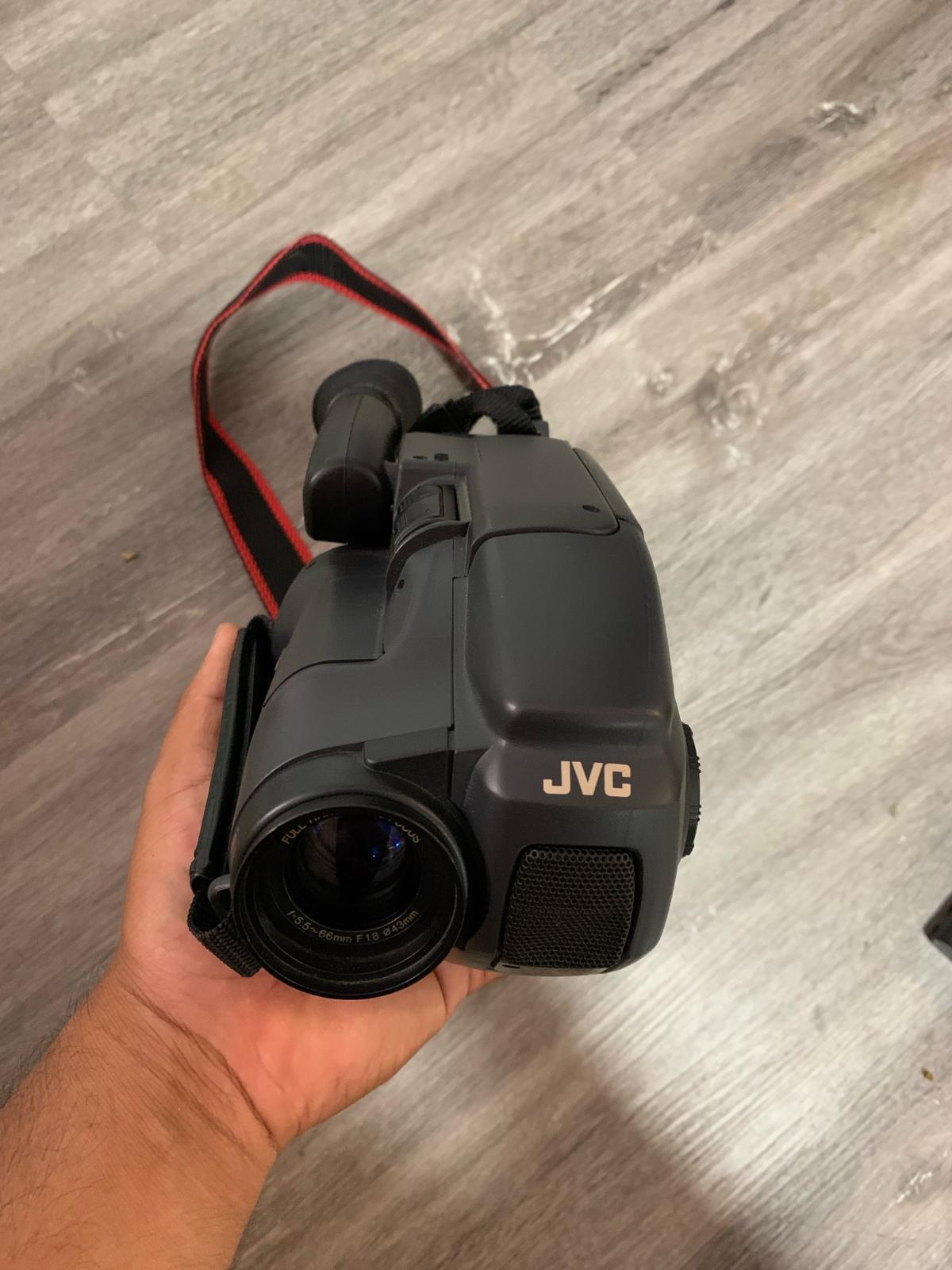 JVC brand video camera Everything is included