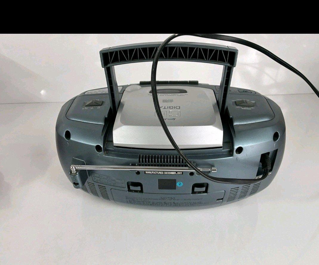 Lenox CD BoomBox102