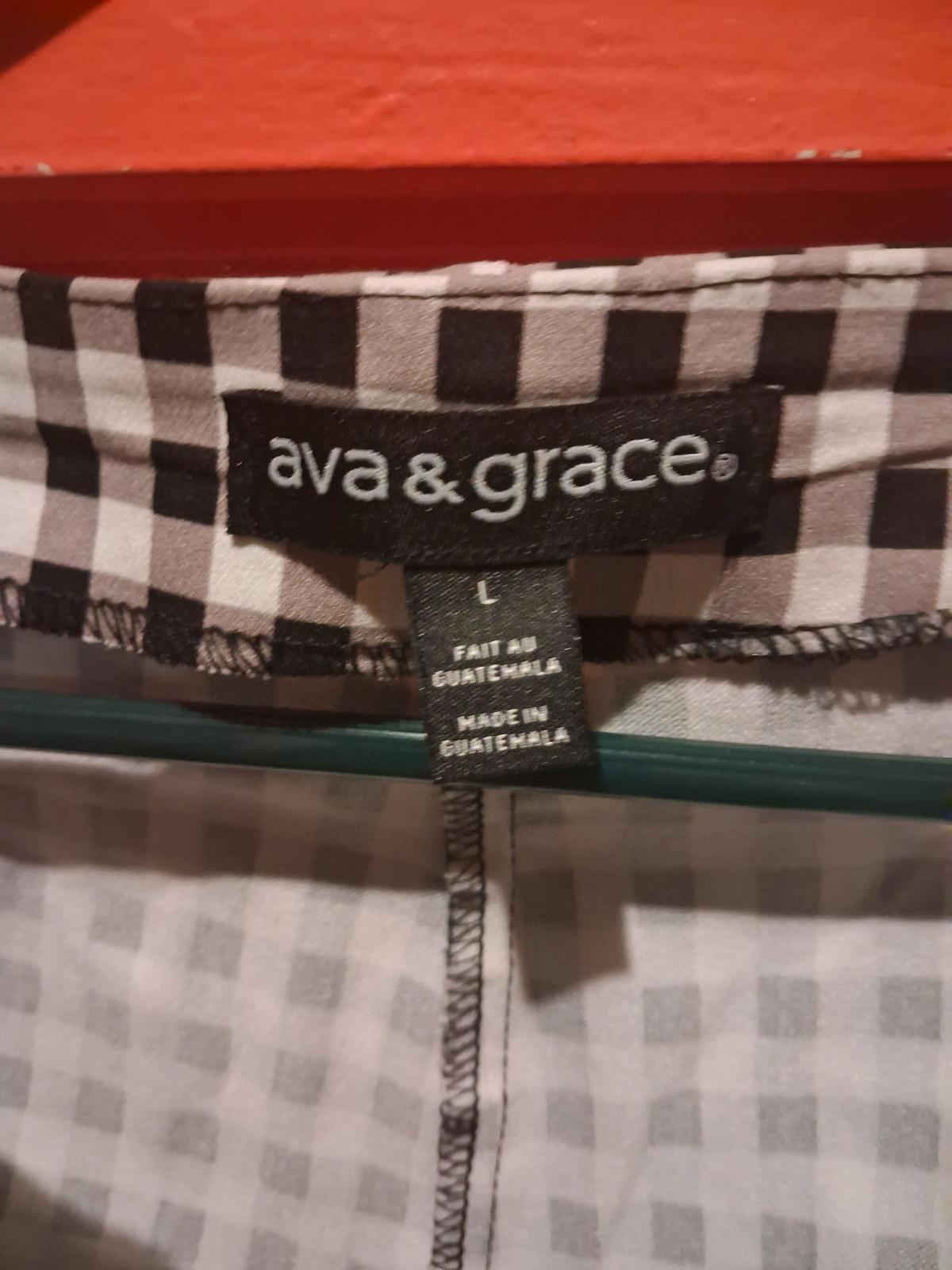 Anna Grace Bermuda Shorts