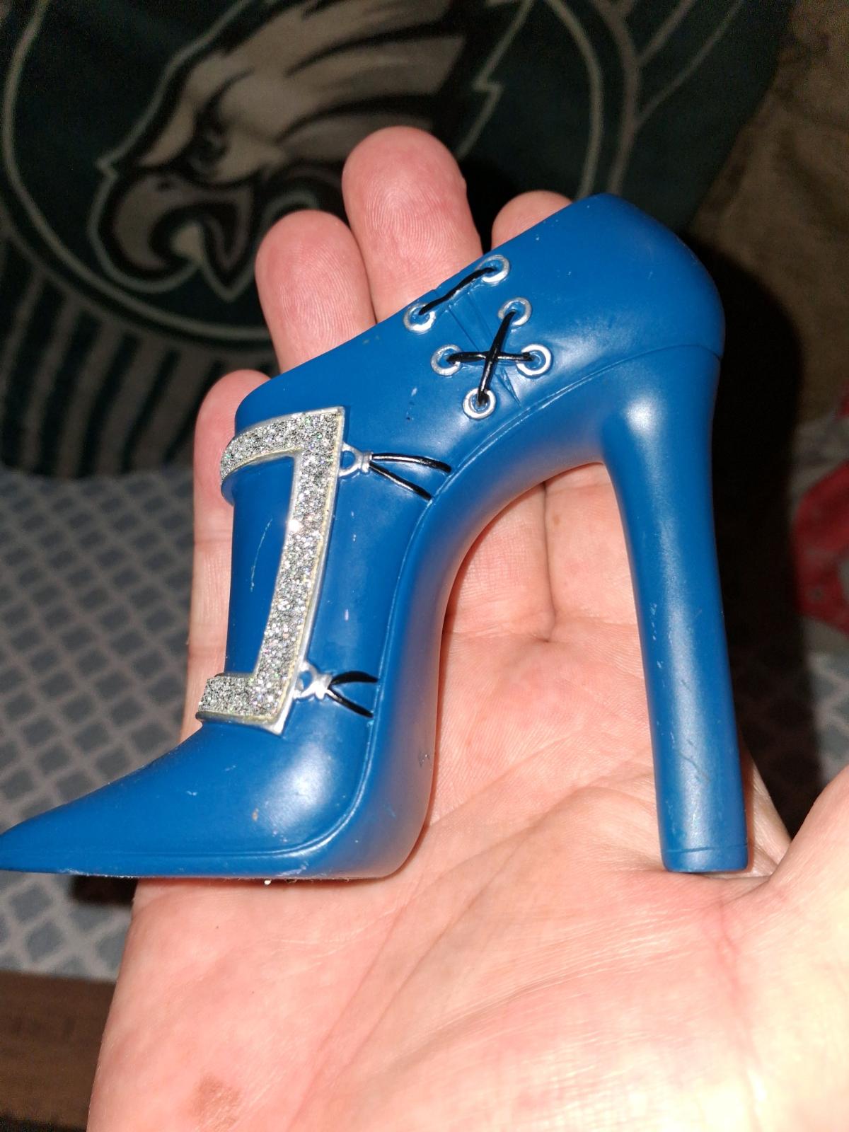 Womans ring holders pair of gogo boots