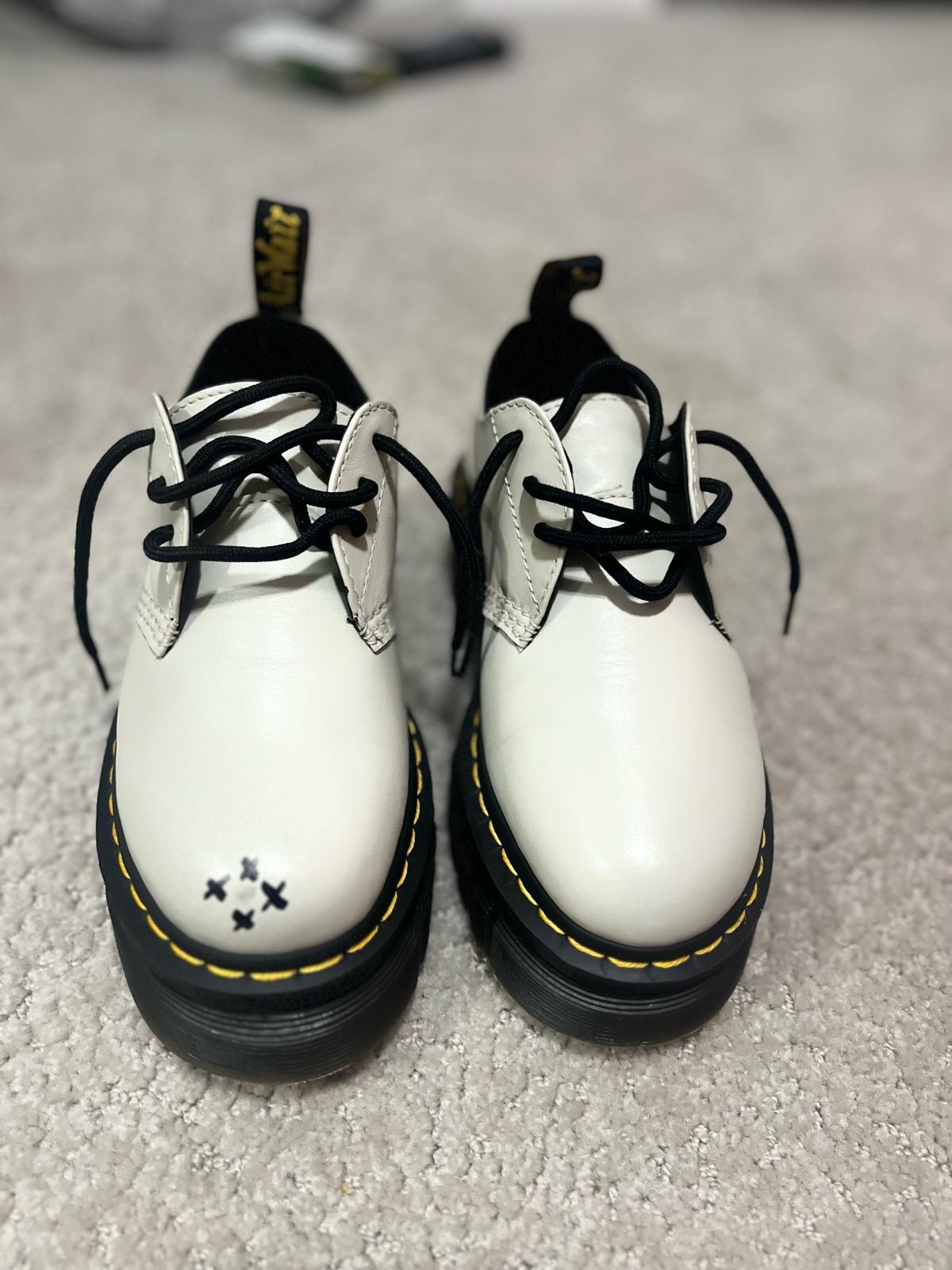 Kick rocks ft Dr Martens size 6 in women