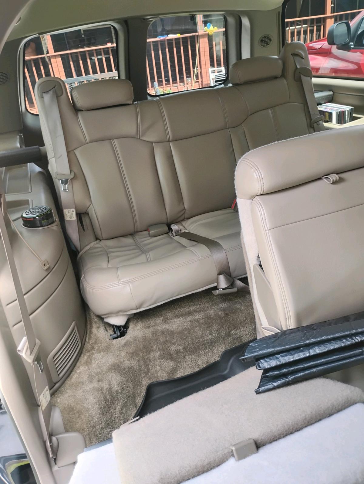Mobile Vehicle Detailing