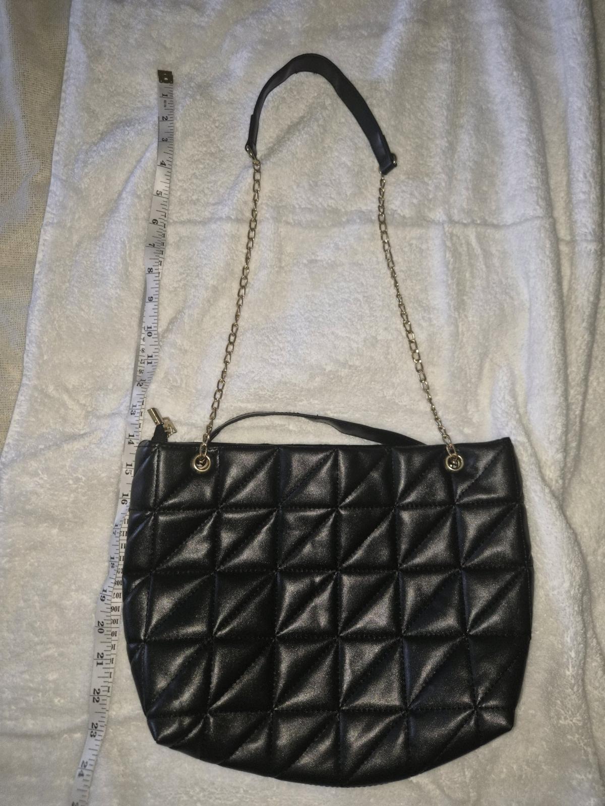 Black shoulder or crossbody meduim hang bag