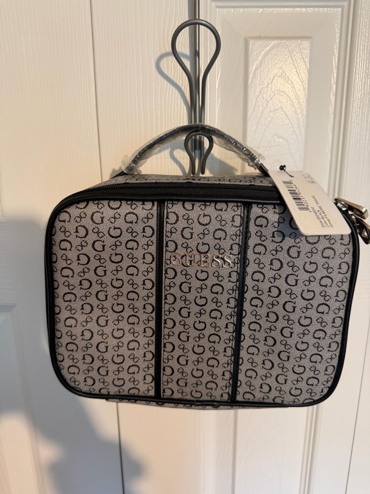 Guess make up Bag