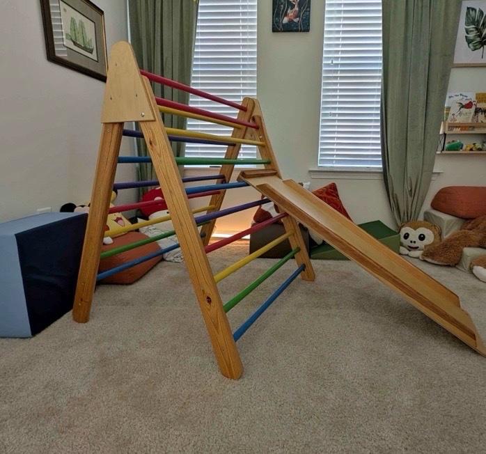 Xl wooden children climber