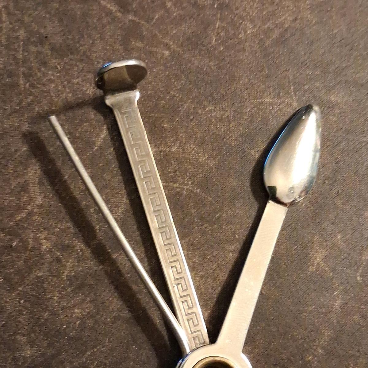 Vintage Mens Pipe camping key