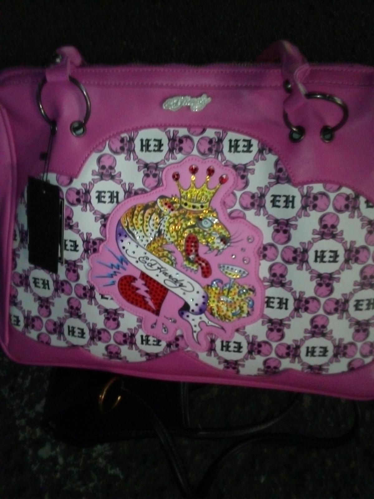 Ed HARDY PURSE NOT USED AT ALL