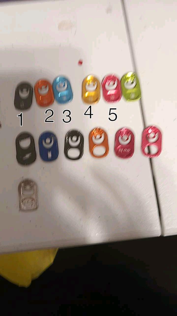 i make jewelry if you want anything