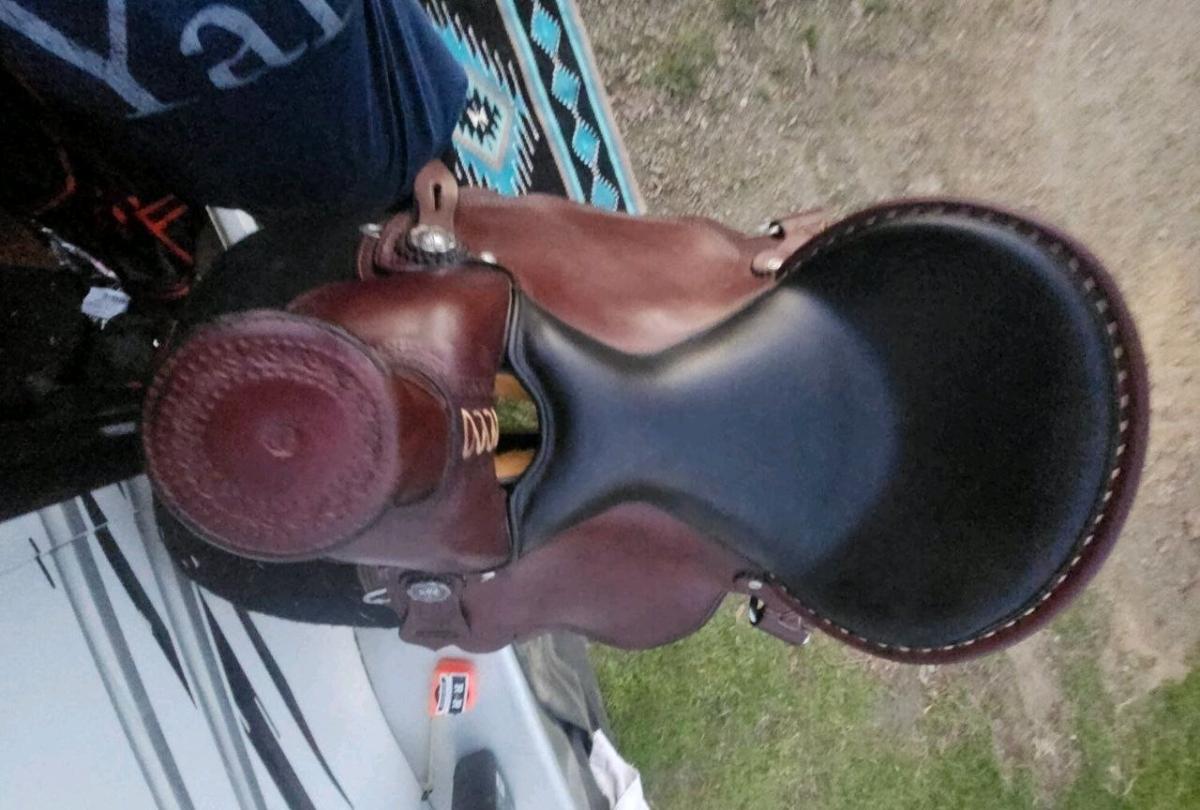 wade western saddle