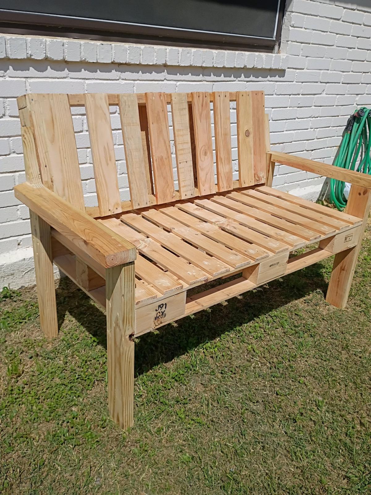 RUSTIC BENCHES