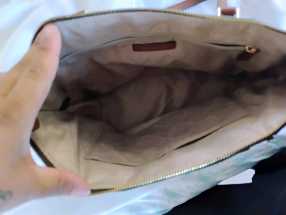 Michael Kors Voyager Medium Logo Tote Bag BrownAcorn