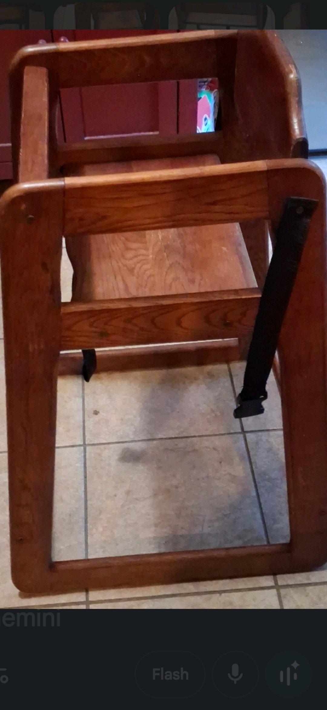 Premium Solid Wood High Chair  Clean Sturdy  Safe 90