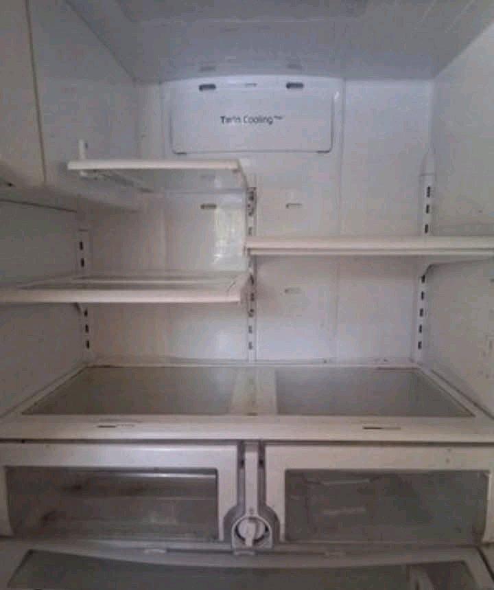 Samsung refrigerator black