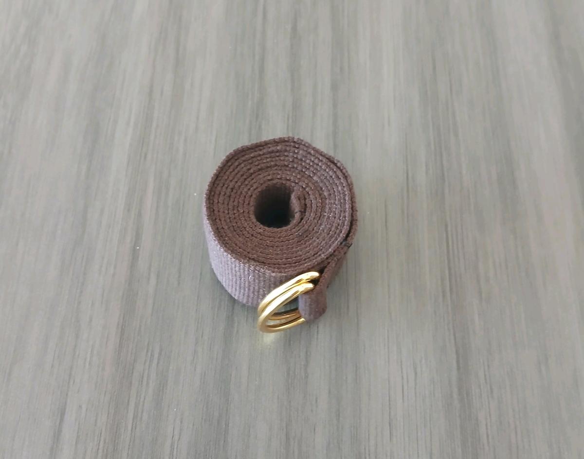 Men and women belt