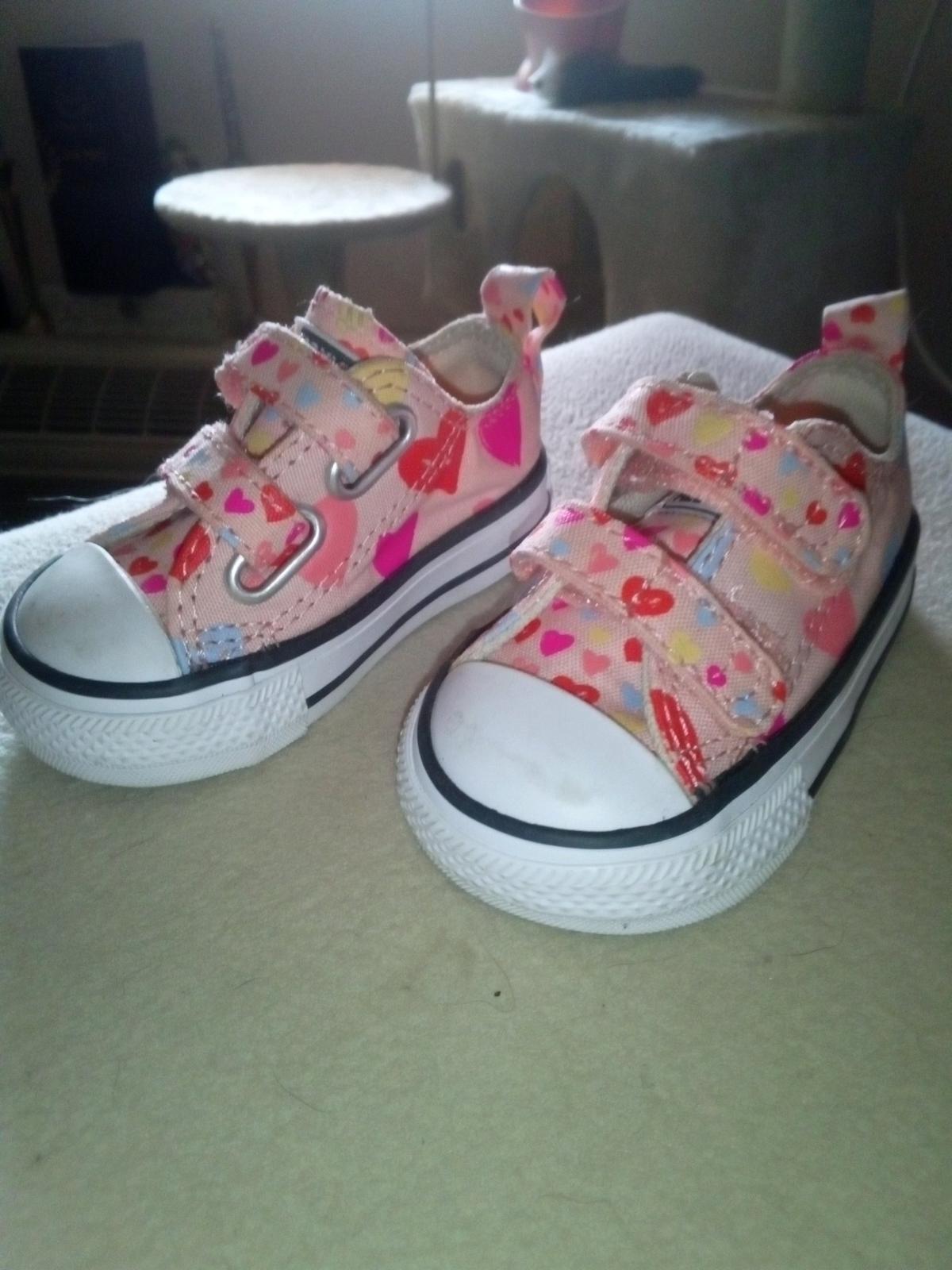 6 pair of quality baby shoes ADIDASJORDAN NIKE CONVERSE size