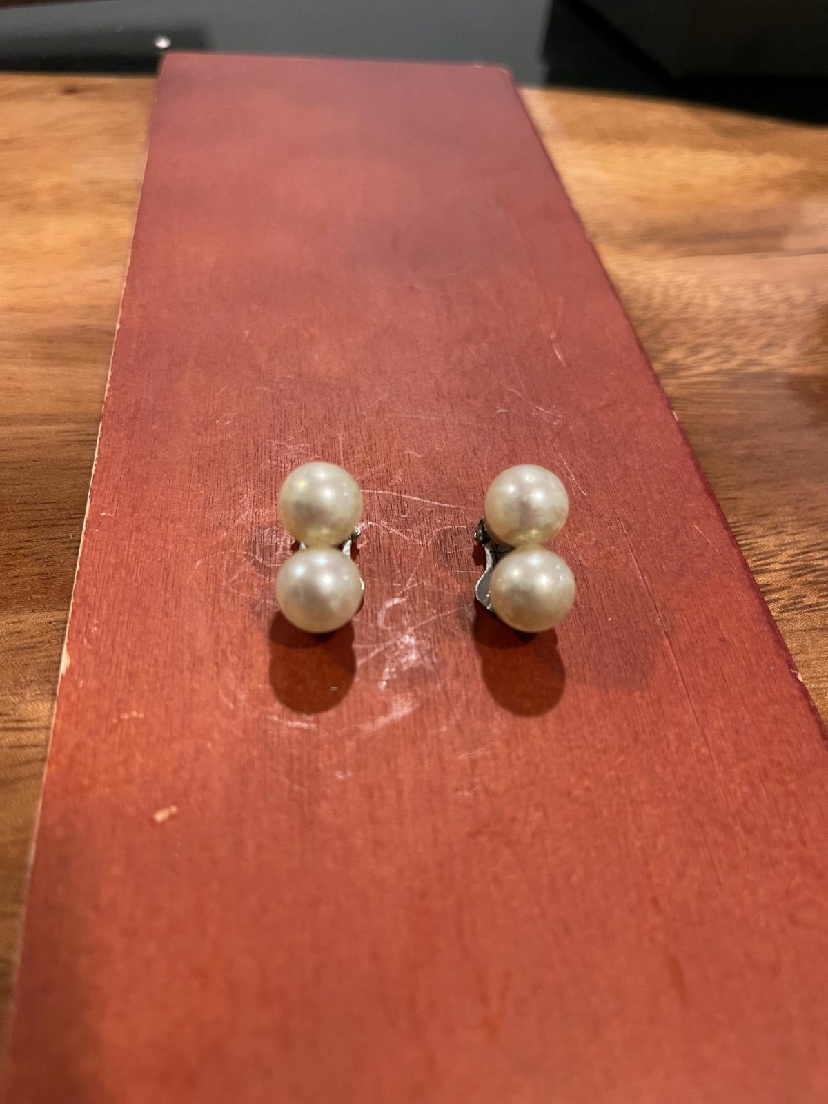 Vintage Double Pearl Earrings Silver