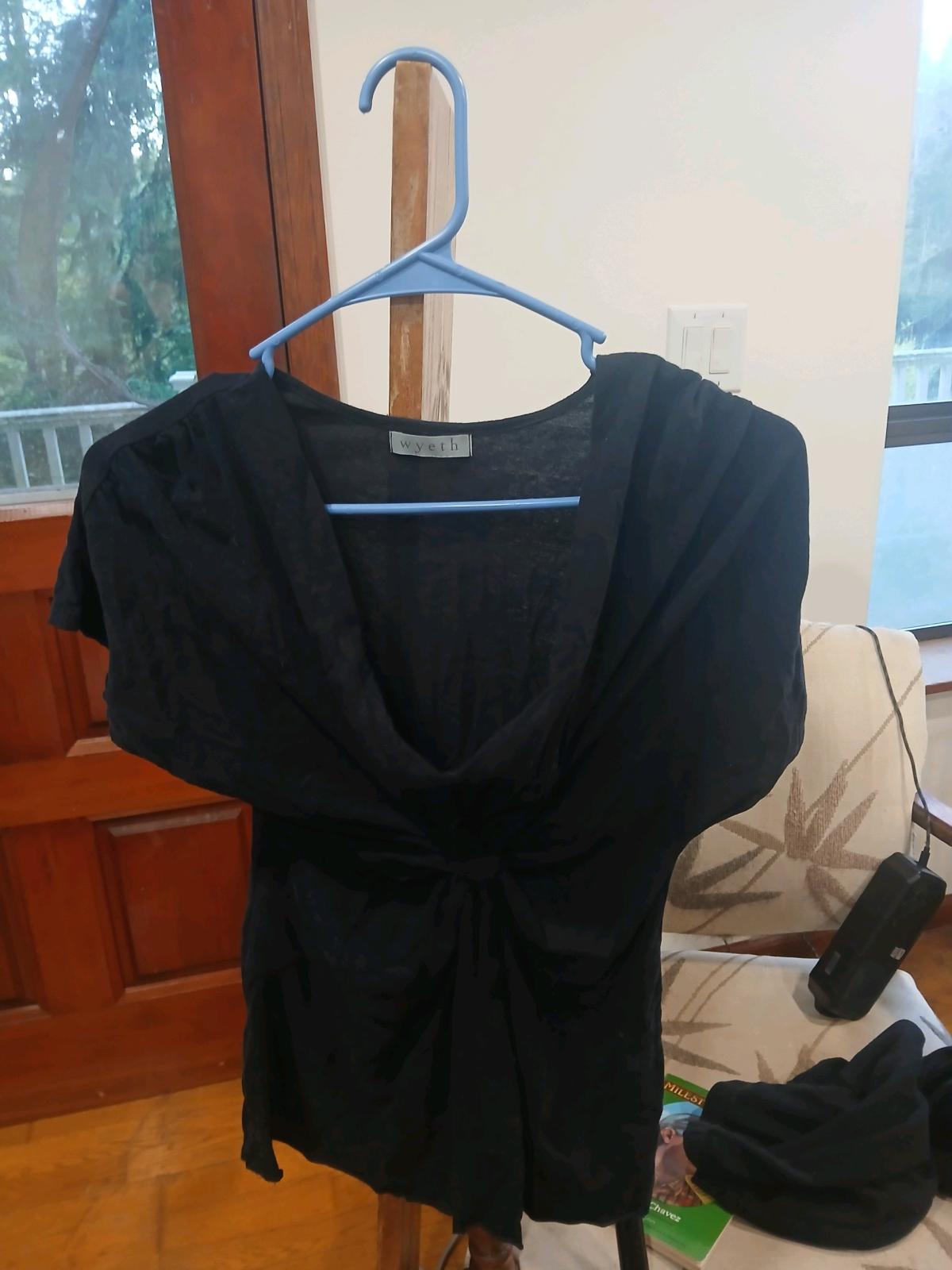 Wyeth brand womens blouse