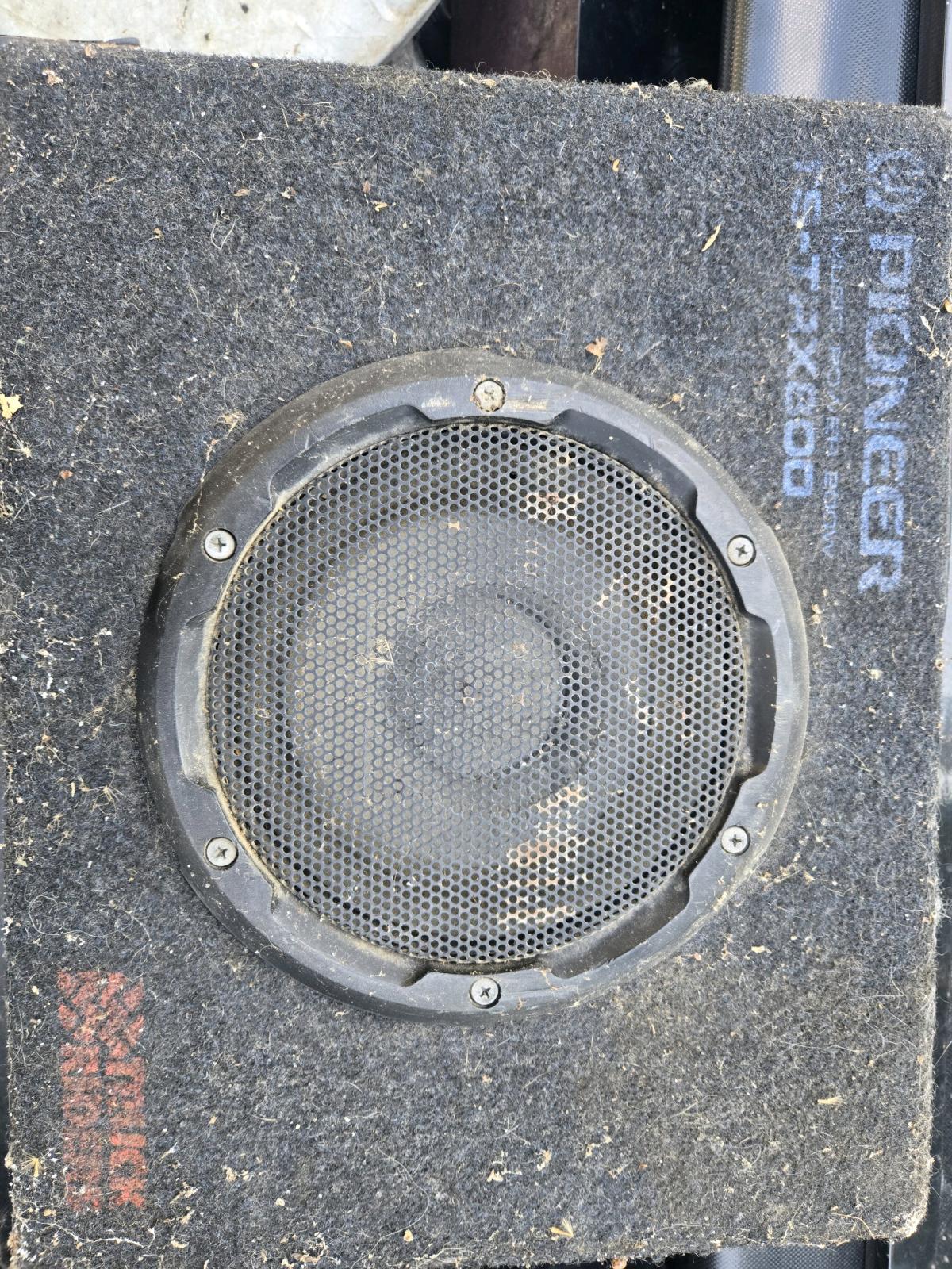 Car Audio lot
