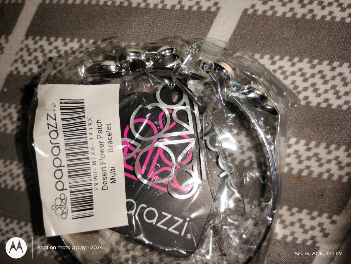 very cute paparazzi bracelet for any occasion