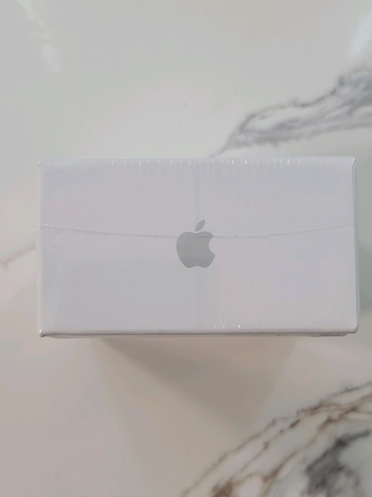 Apple AirPods Pro 3 NEW SEALED