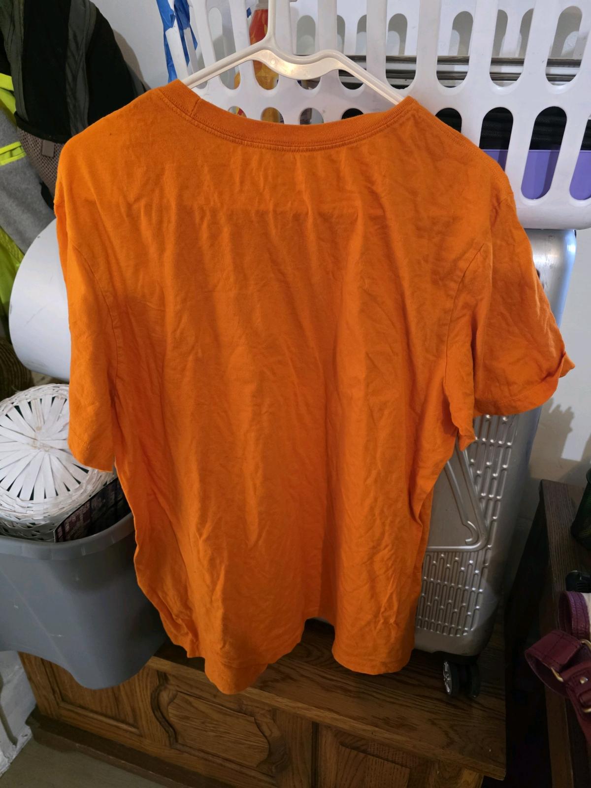 Nike The Nike Tee Orange Logo TShirt  Size XL