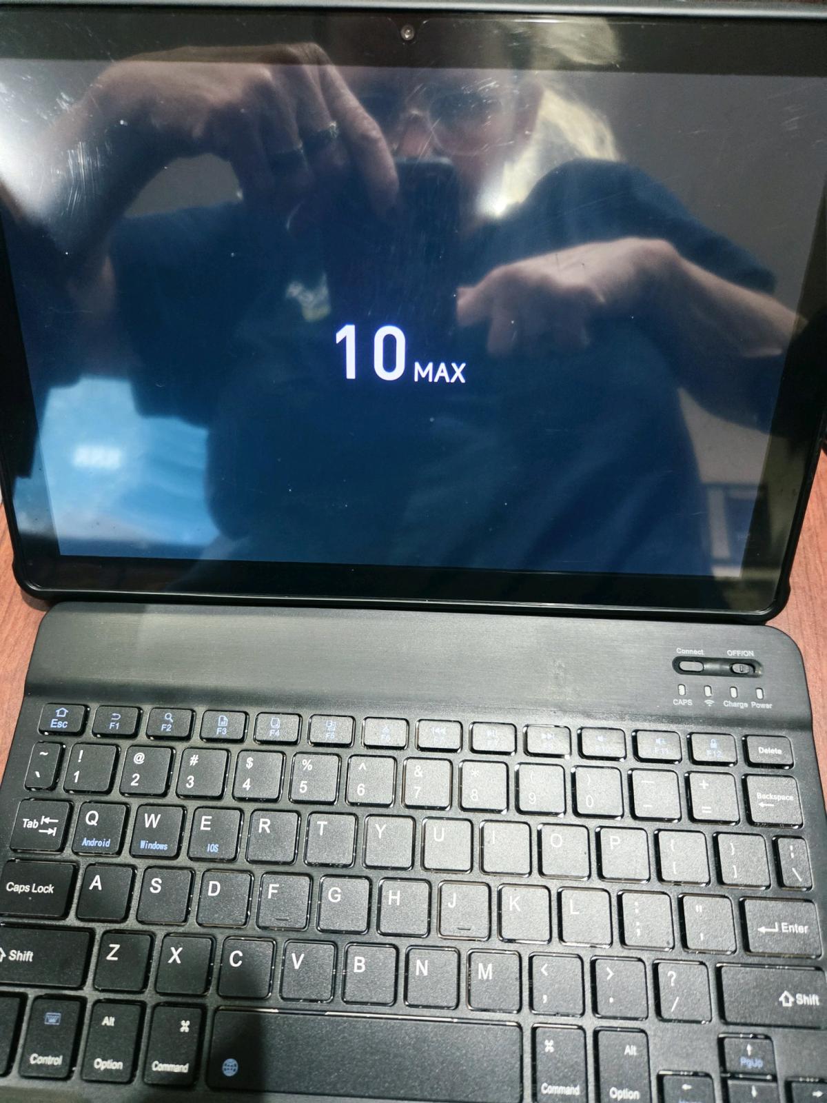Android 10 Max tablet