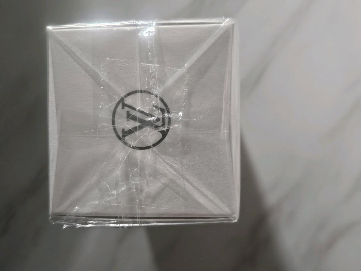 Louis Vuitton Rain Tea sealed