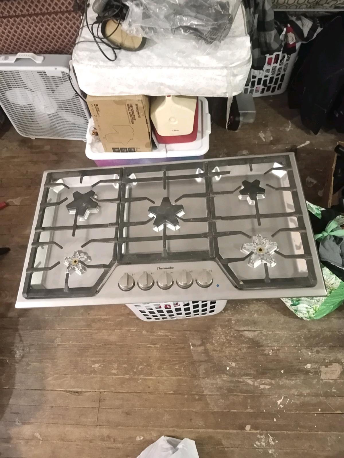 Thermador 5Burner Gas Cooktop