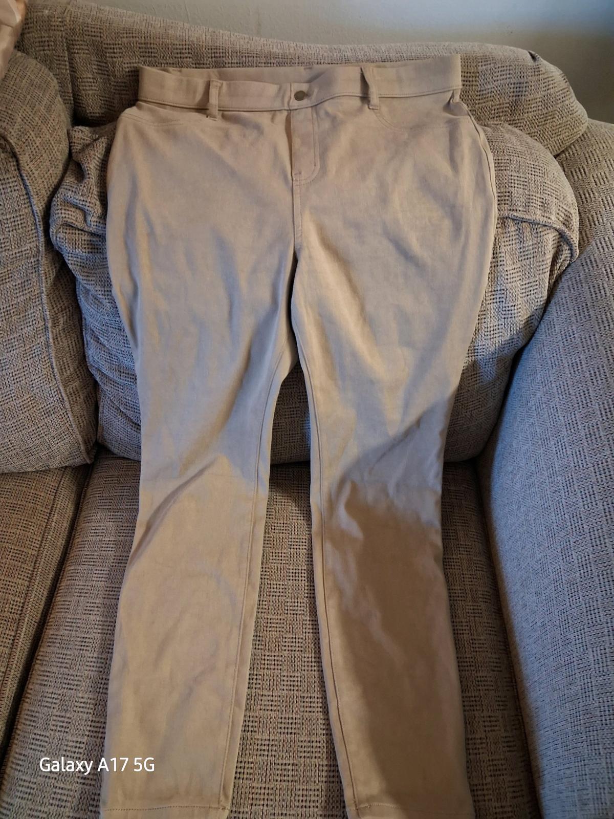 excellent khaki pants