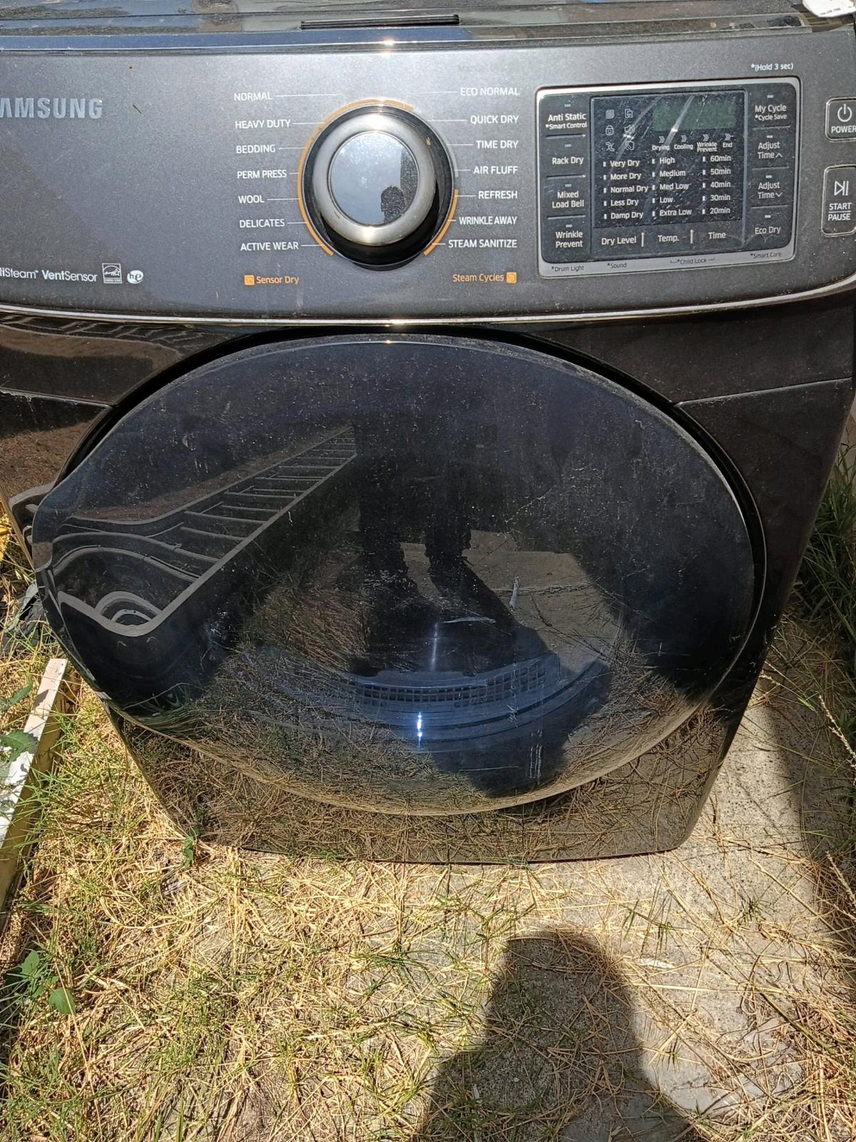 SAMSUNG DRYER WITH STEAM SANATIZE FUNCTION 2MORE ROOM