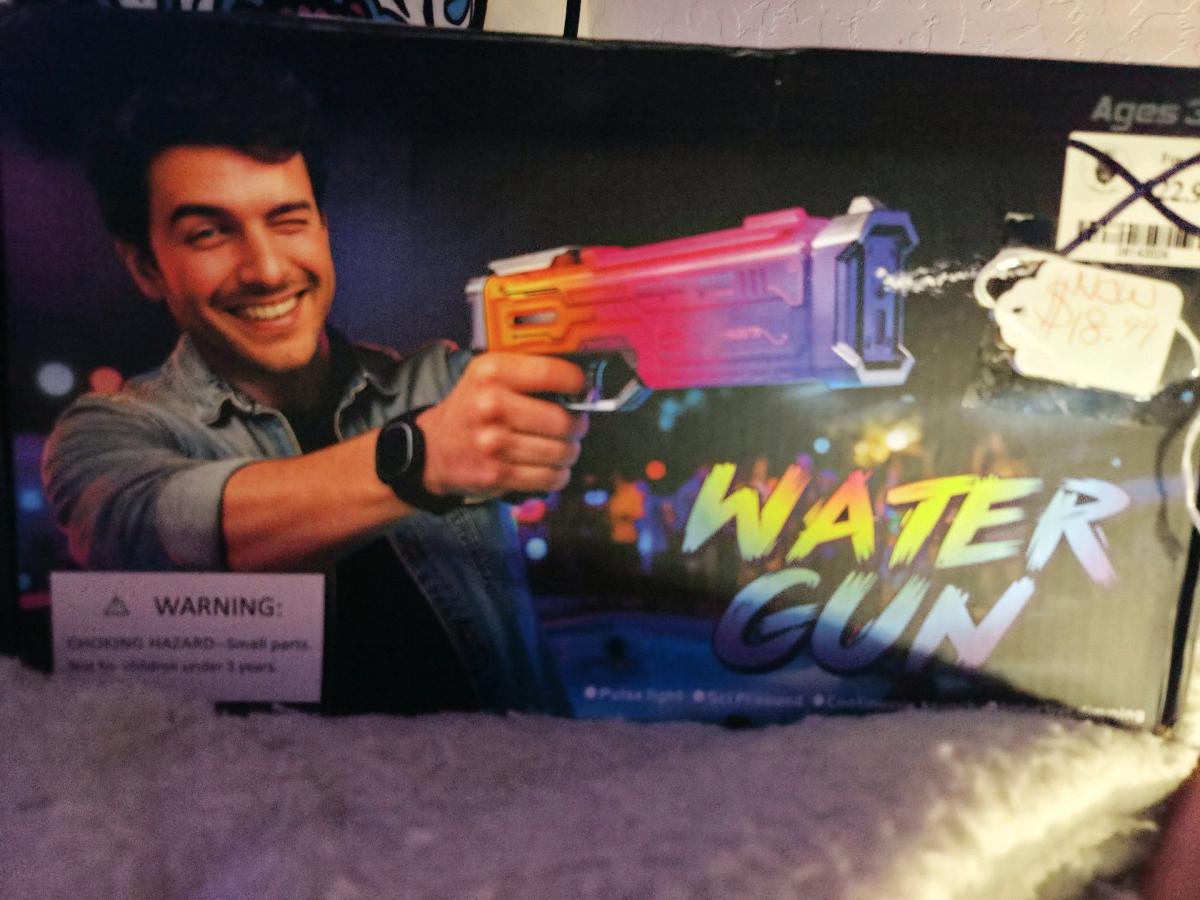 automatic water gun Super Soaker