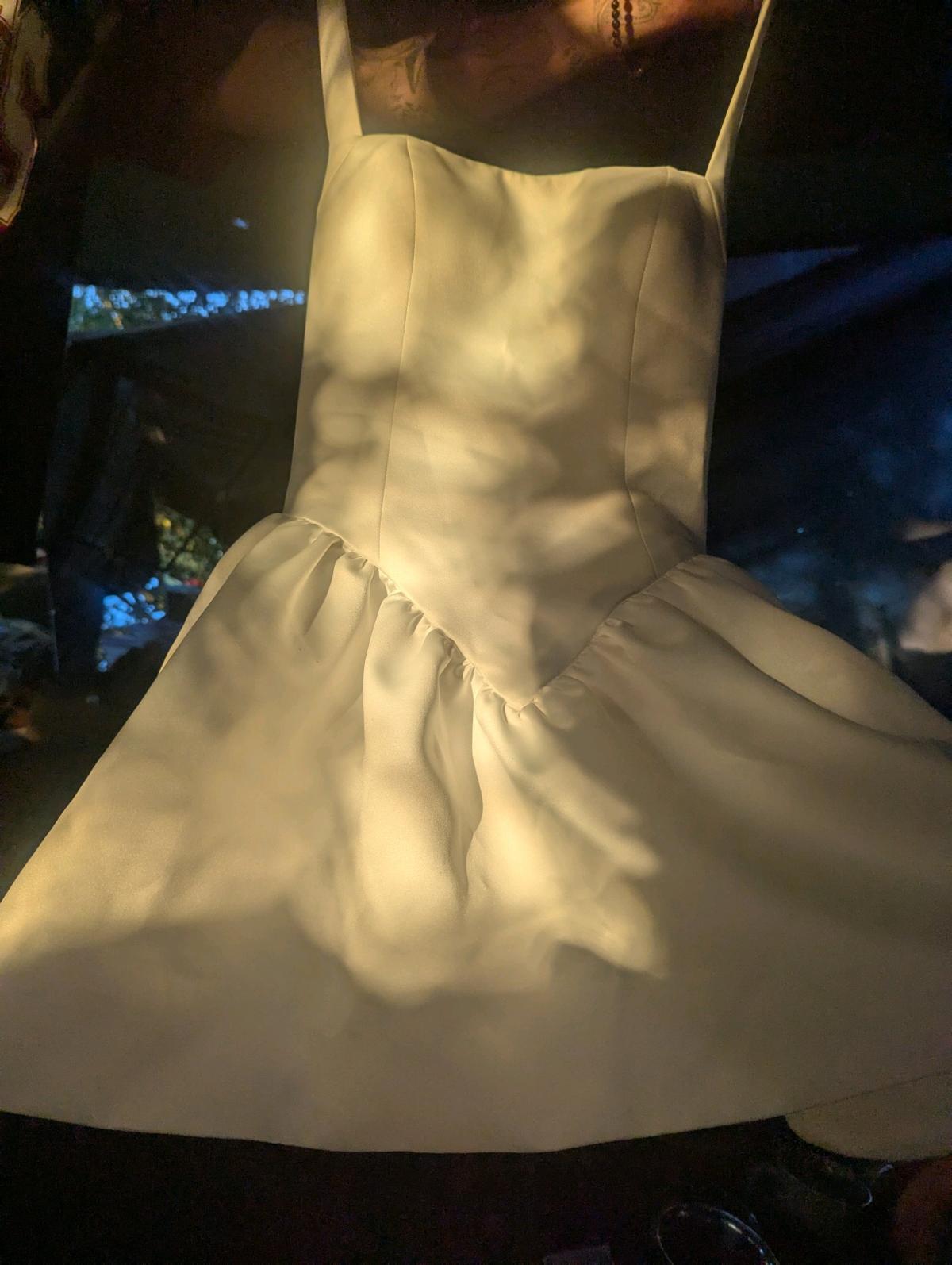 dress size small brand DeFORM