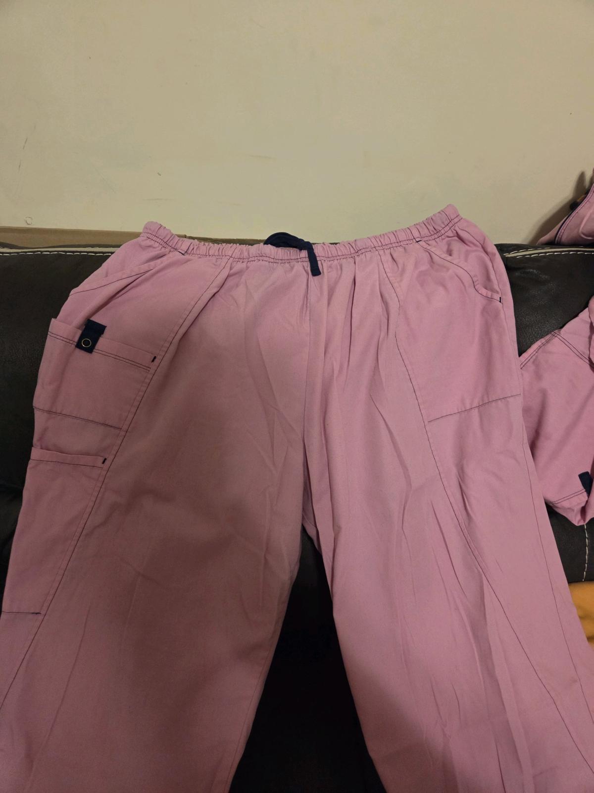 Womens scrub set 3X pink with blue trim