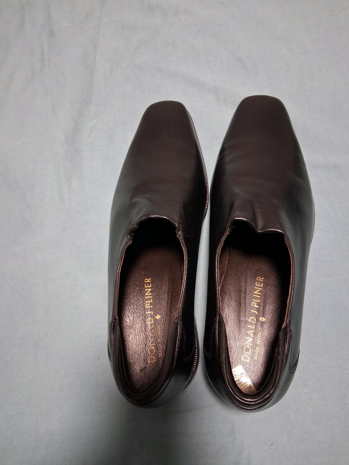 Mens shoes size 85
