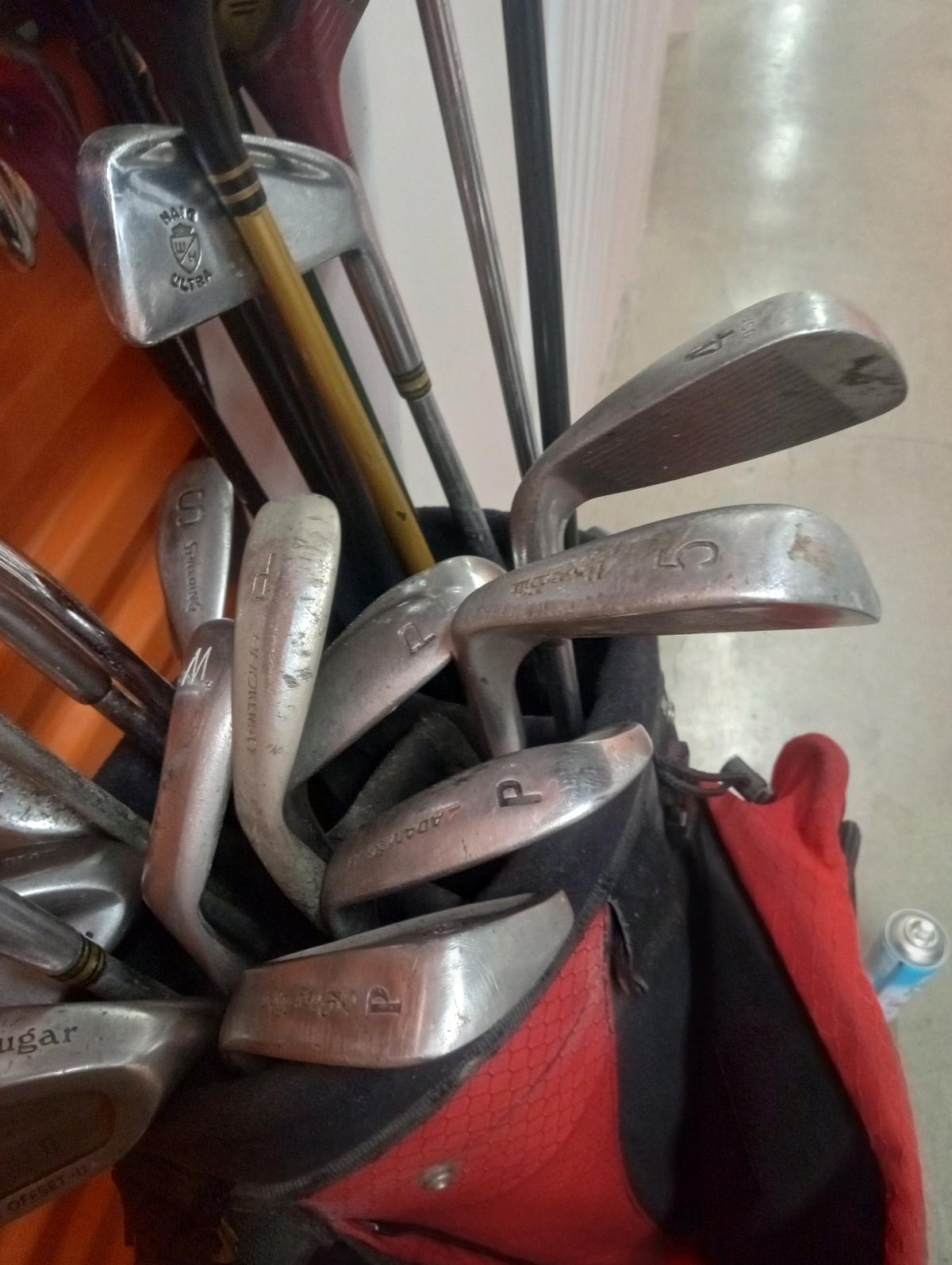 60 pieces  golf clubs carry bags PING GALLOWAY WHTE HOT and