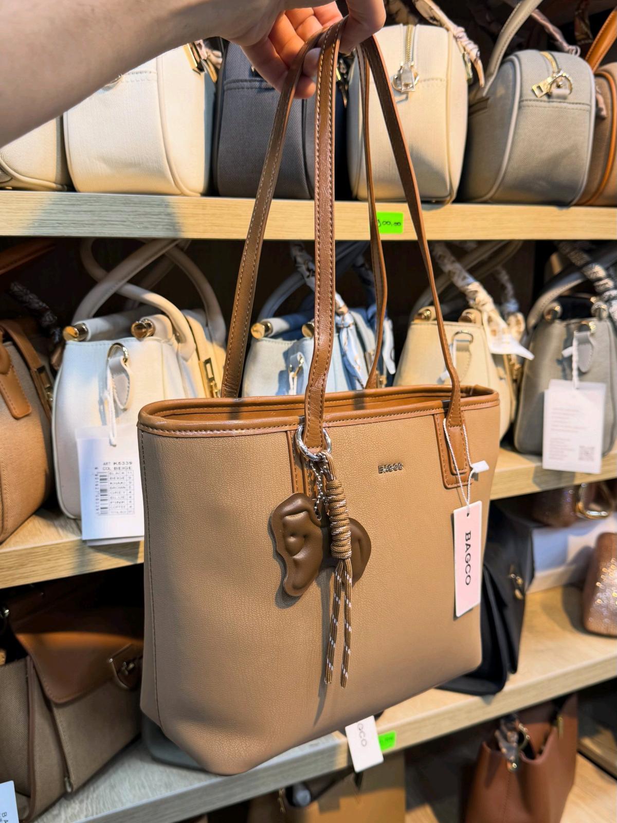 BAGCO Classic Faux Leather Tote Bag with Elephant Charm Acce